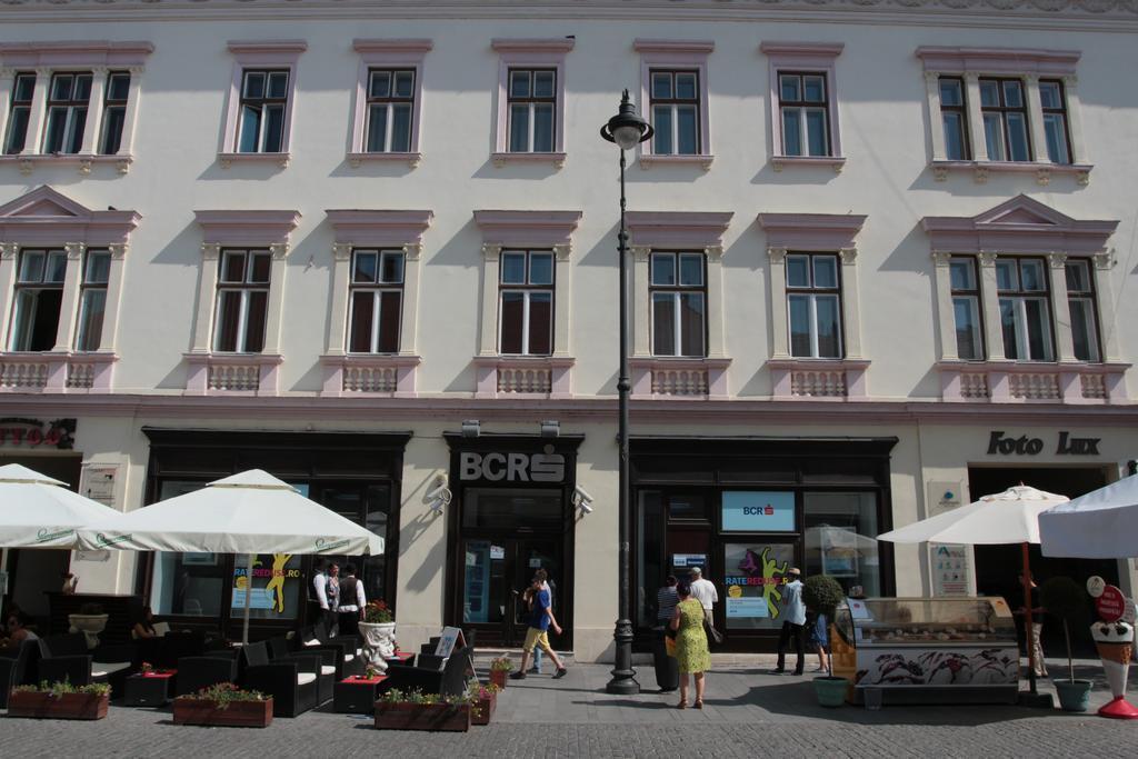 Central Square Studios Sibiu Eksteriør billede